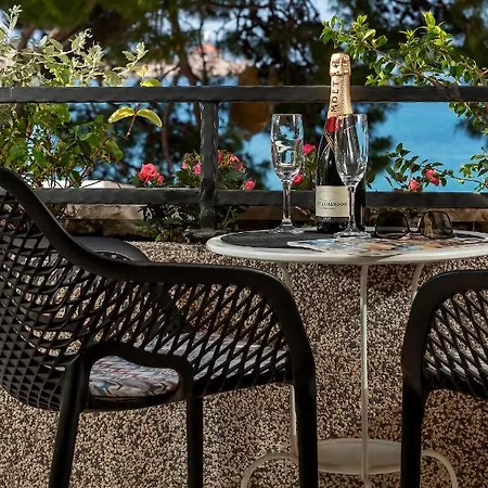 Apartment Mucrum Makarska Exterior photo