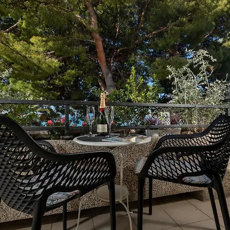 Apartment Mucrum Makarska Exterior photo