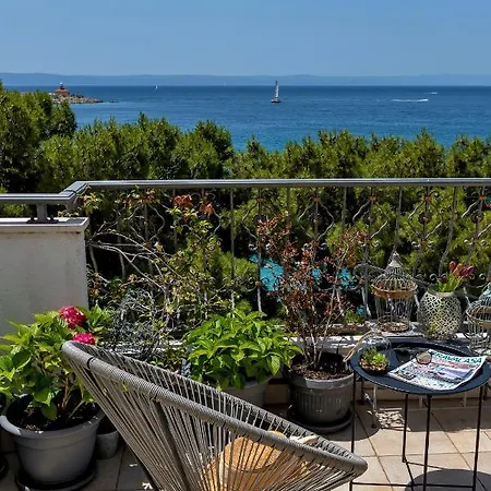 Apartment Mucrum Makarska Exterior photo