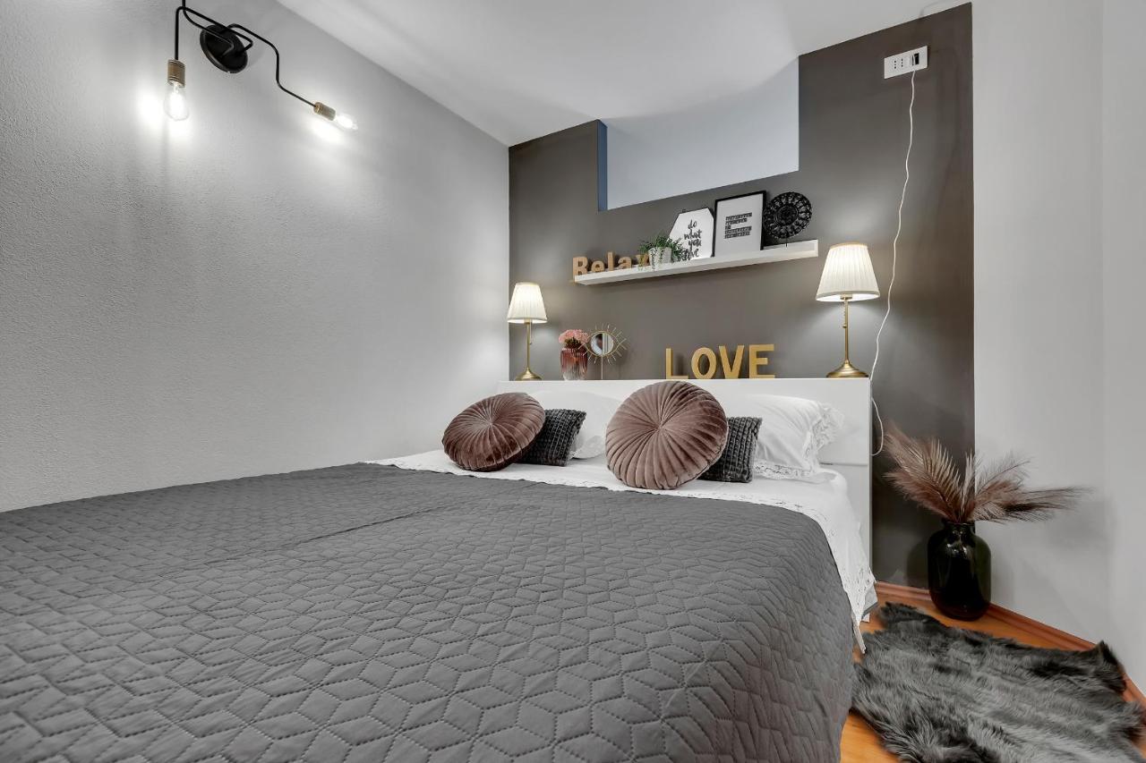 Appartamento Mucrum Makarska